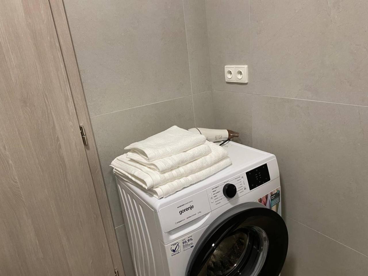 Perla Hradce 301 Διαμέρισμα Χράντεκ Κράλοβε Εξωτερικό φωτογραφία