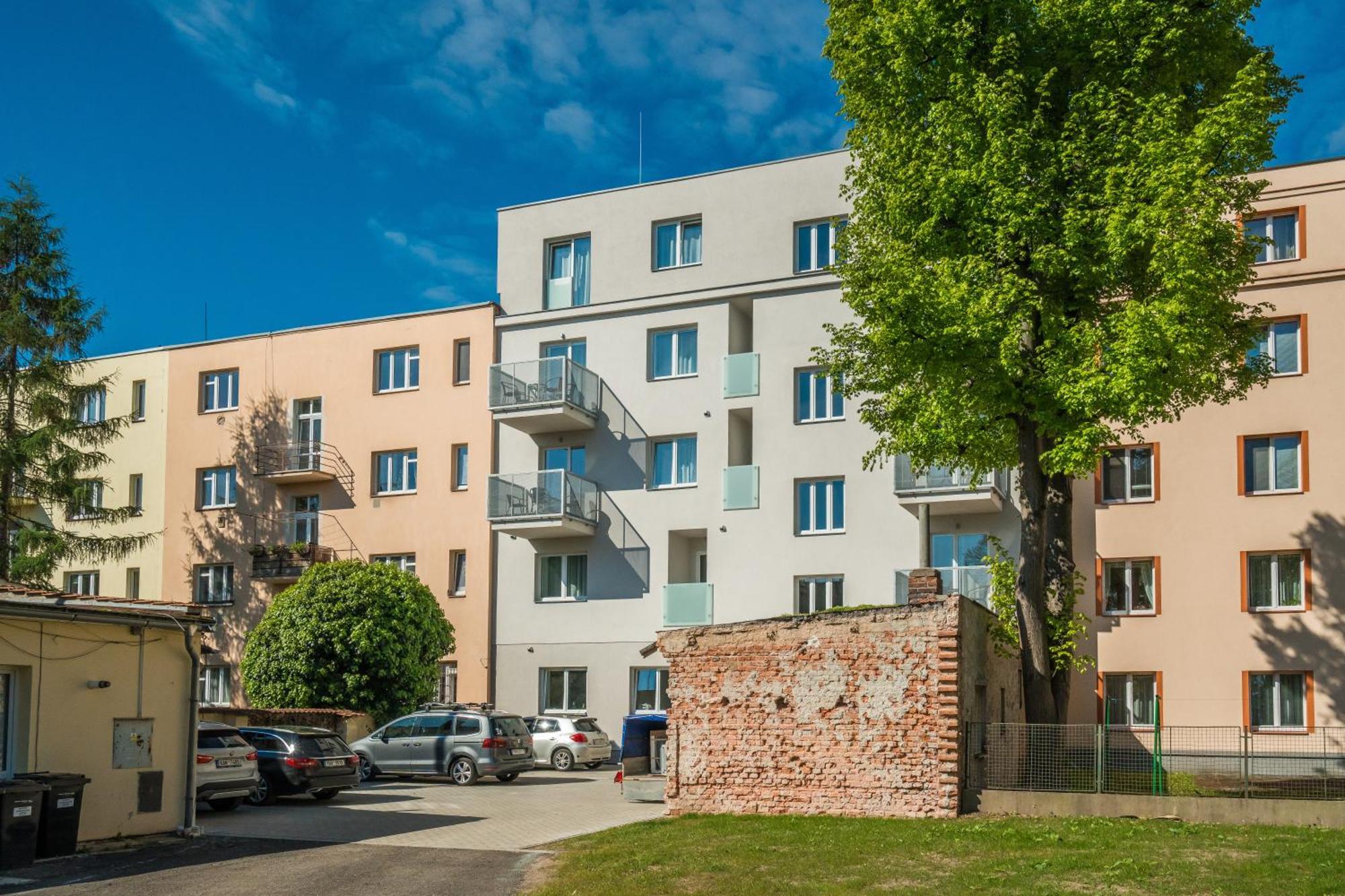 Perla Hradce 301 Διαμέρισμα Χράντεκ Κράλοβε Εξωτερικό φωτογραφία